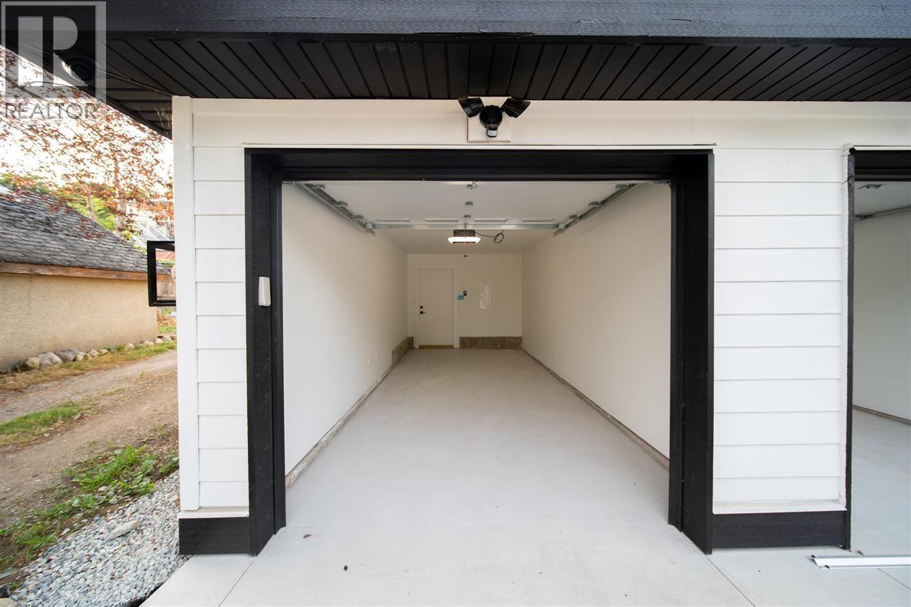 2 3576 E Pender Street, Vancouver, British Columbia  V5K 2E3 - Photo 34 - R3080028