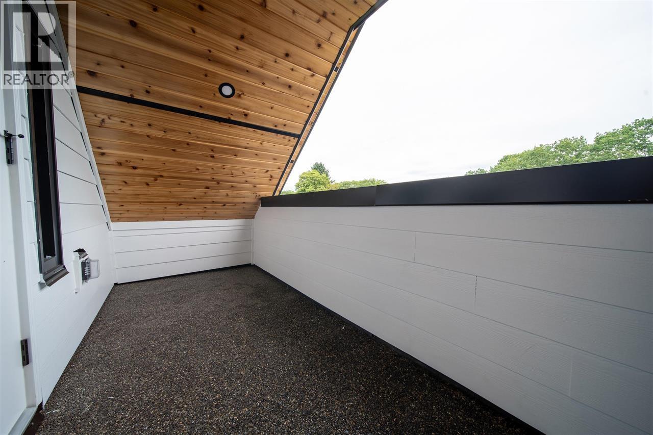 2 3576 E Pender Street, Vancouver, British Columbia  V5K 2E3 - Photo 36 - R3080028