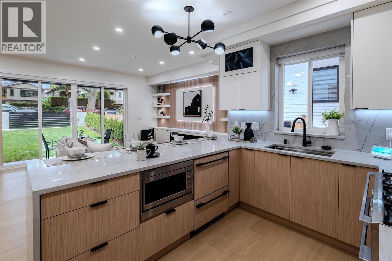 1 3576 E Pender Street, Vancouver, British Columbia  V5K 2E3 - Photo 14 - R3079977