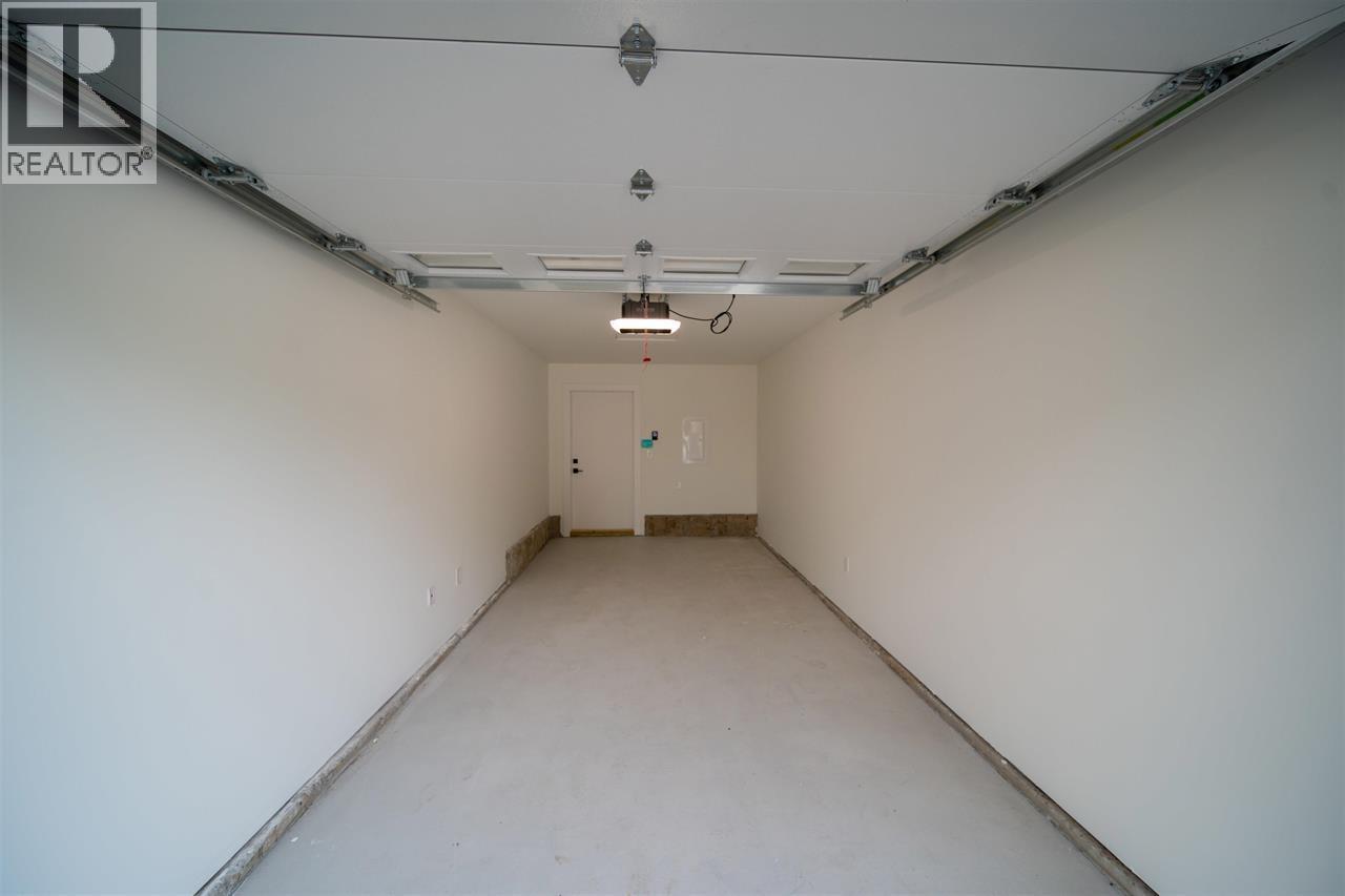 1 3576 E Pender Street, Vancouver, British Columbia  V5K 2E3 - Photo 36 - R3079977