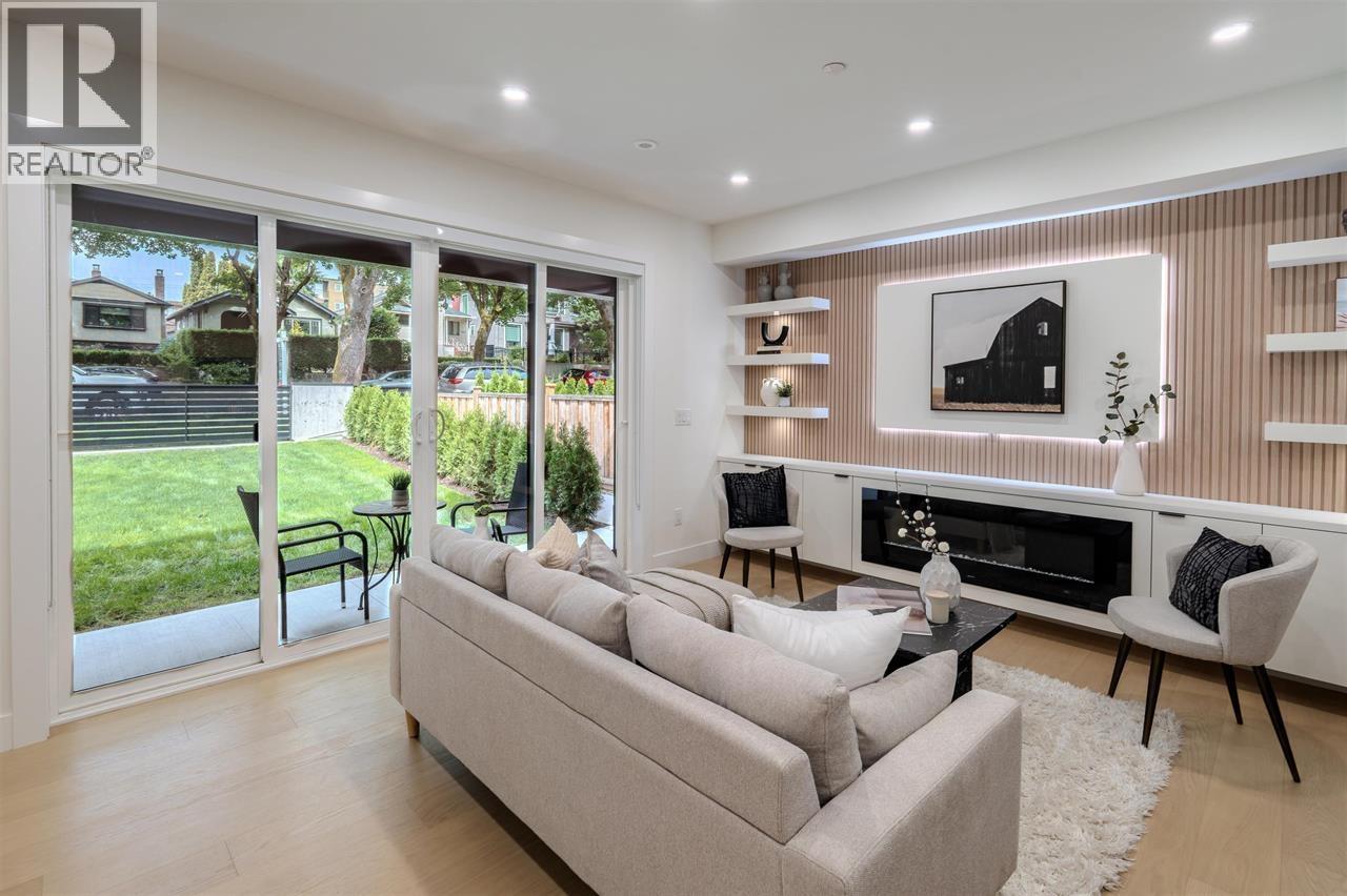 1 3576 E Pender Street, Vancouver, British Columbia  V5K 2E3 - Photo 9 - R3079977