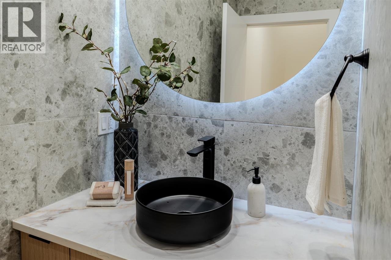 1 3576 E Pender Street, Vancouver, British Columbia  V5K 2E3 - Photo 16 - R3079977