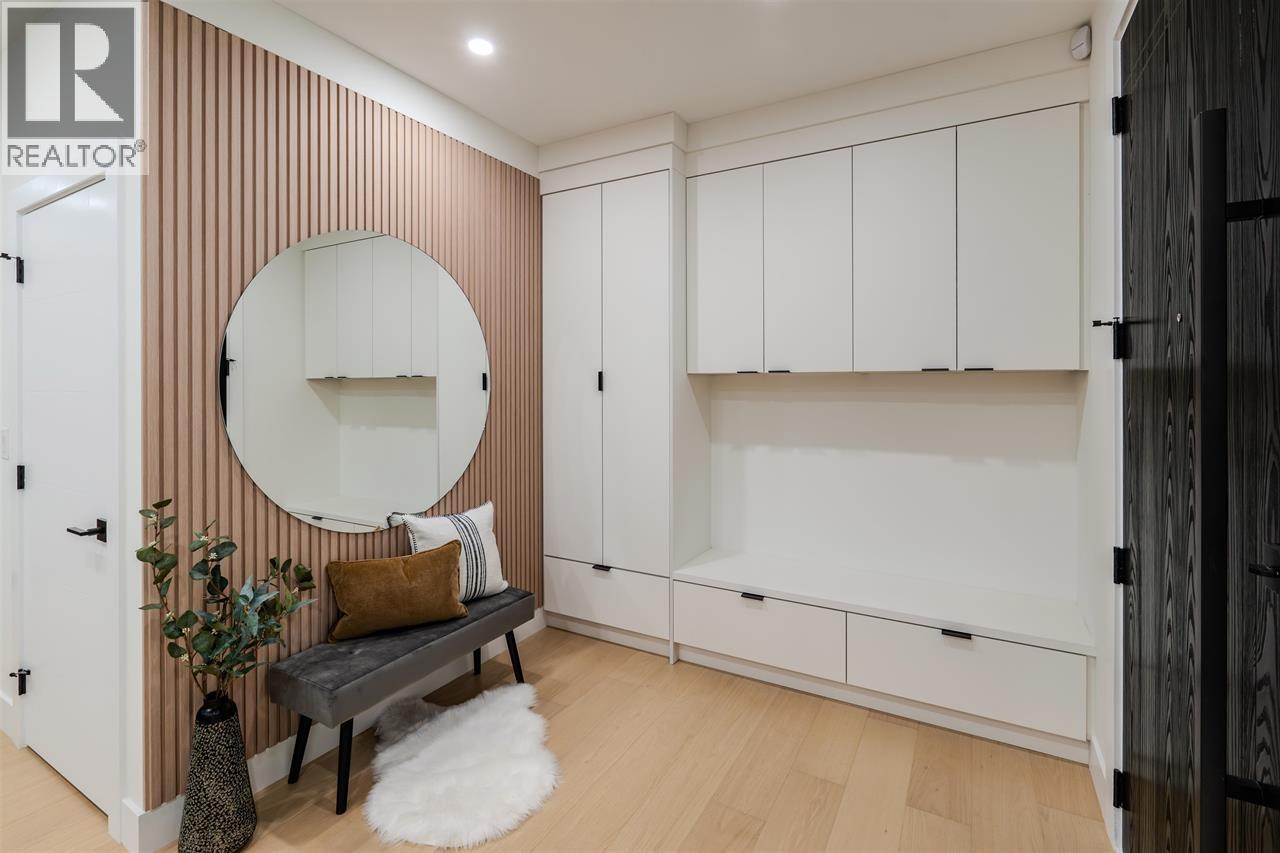 1 3576 E Pender Street, Vancouver, British Columbia  V5K 2E3 - Photo 4 - R3079977