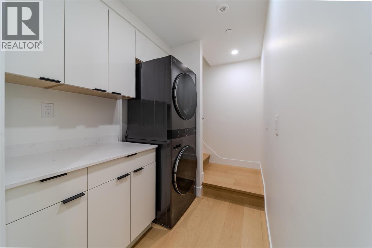 1 3576 E Pender Street, Vancouver, British Columbia  V5K 2E3 - Photo 26 - R3079977