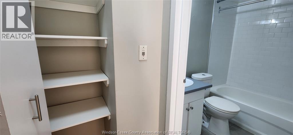 3905 Riverside Drive East Unit# 407, Windsor, Ontario  N8Y 1B3 - Photo 14 - 26001218