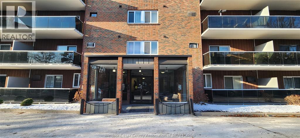 3905 Riverside Drive East Unit# 407, Windsor, Ontario  N8Y 1B3 - Photo 4 - 26001218