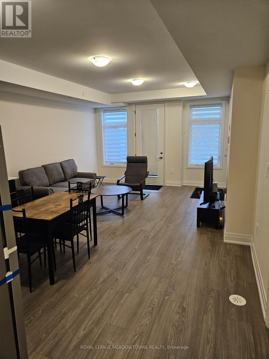 319 - 755 Omega Drive, Pickering, Ontario  L1V 0H1 - Photo 10 - E12701632