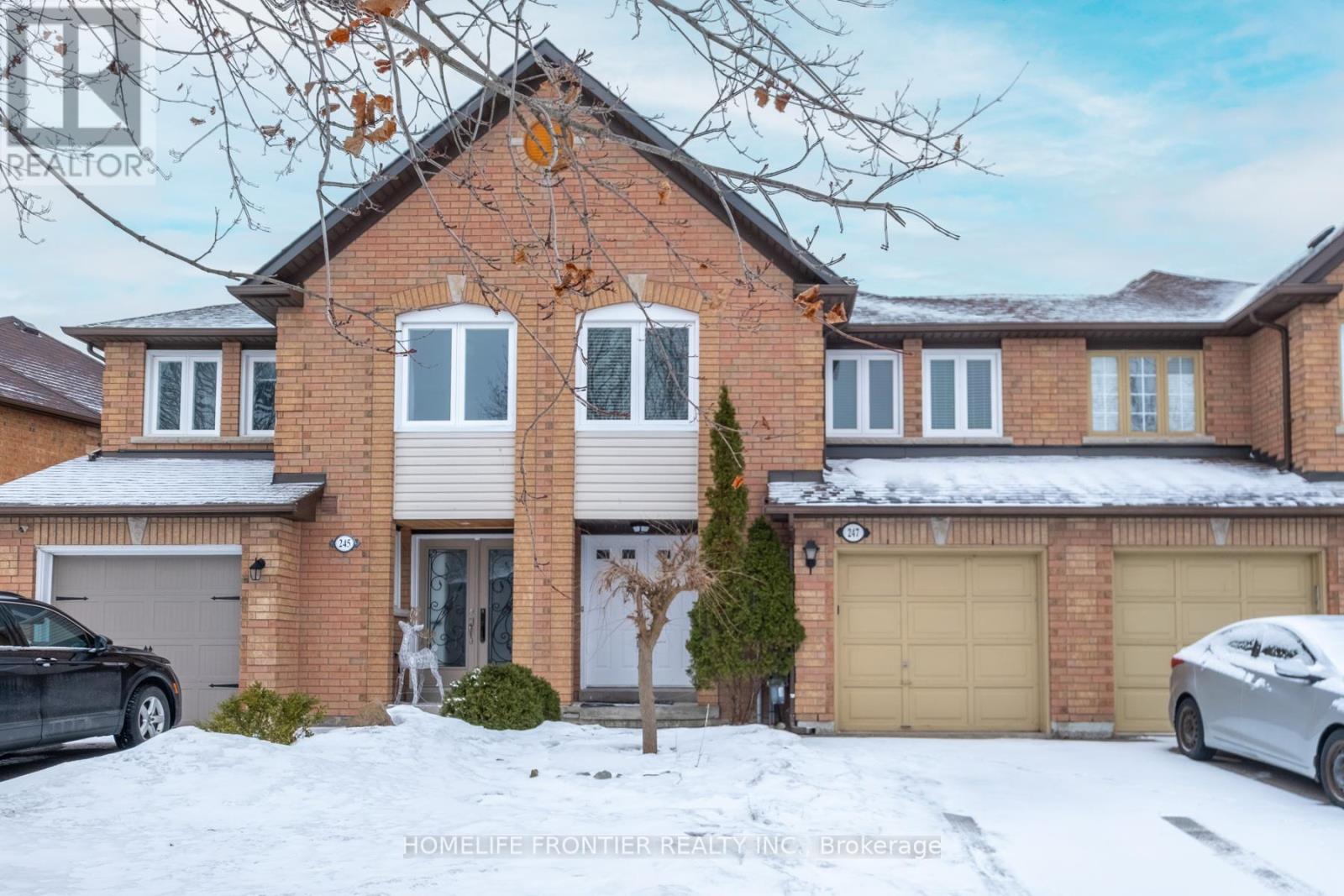 247 HUMBERLAND DRIVE, Richmond Hill, Ontario