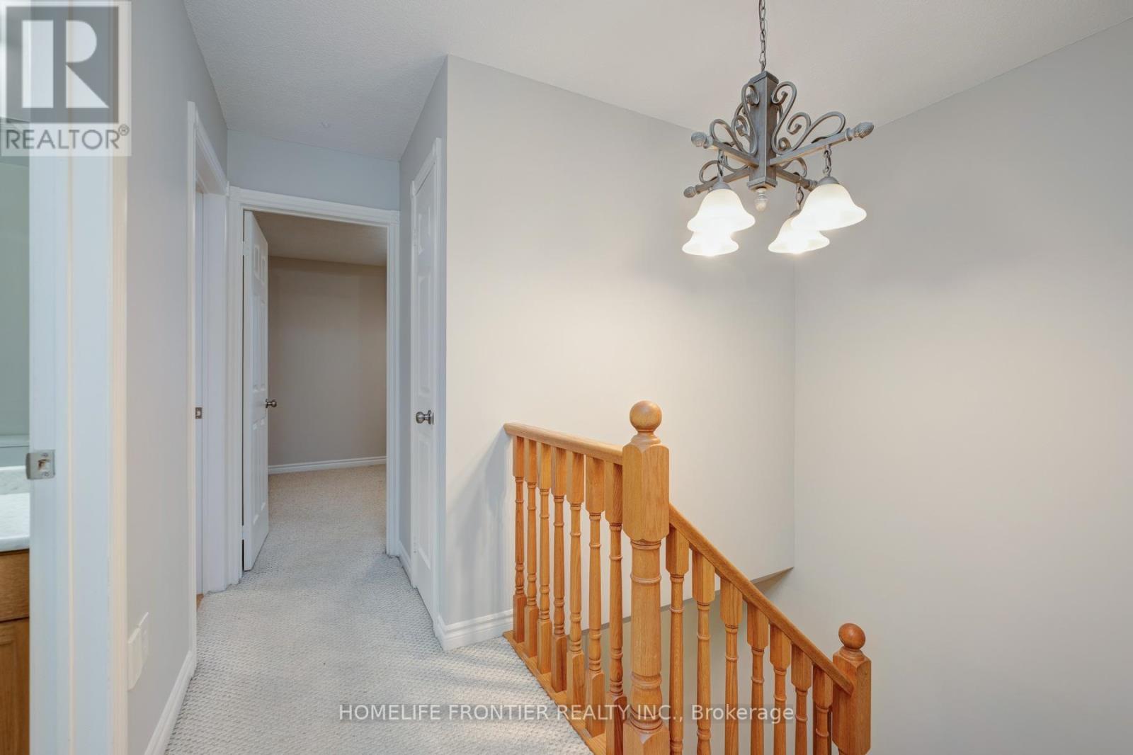 247 Humberland Drive, Richmond Hill, Ontario  L4E 3T4 - Photo 11 - N12701636