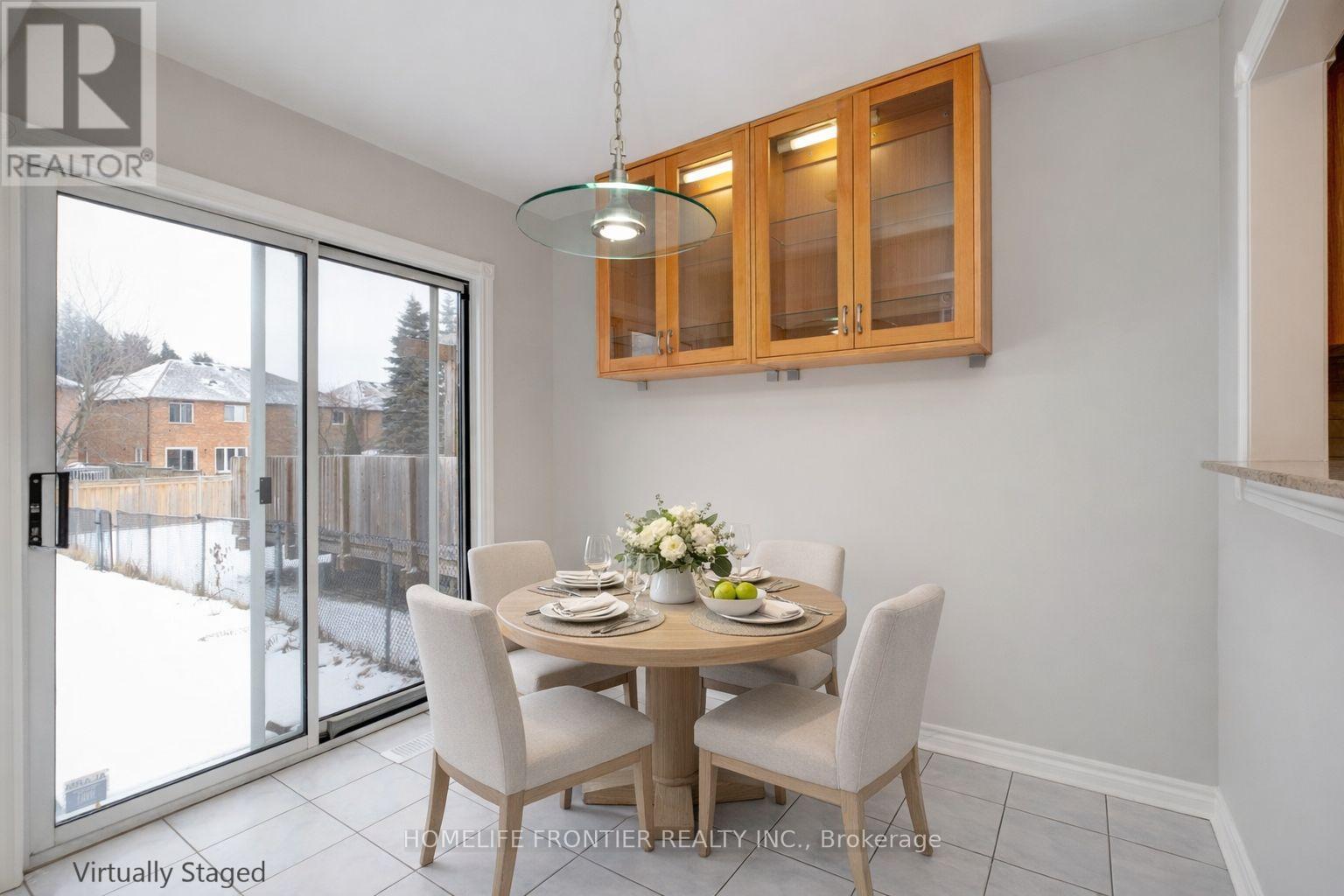 247 Humberland Drive, Richmond Hill, Ontario  L4E 3T4 - Photo 9 - N12701636