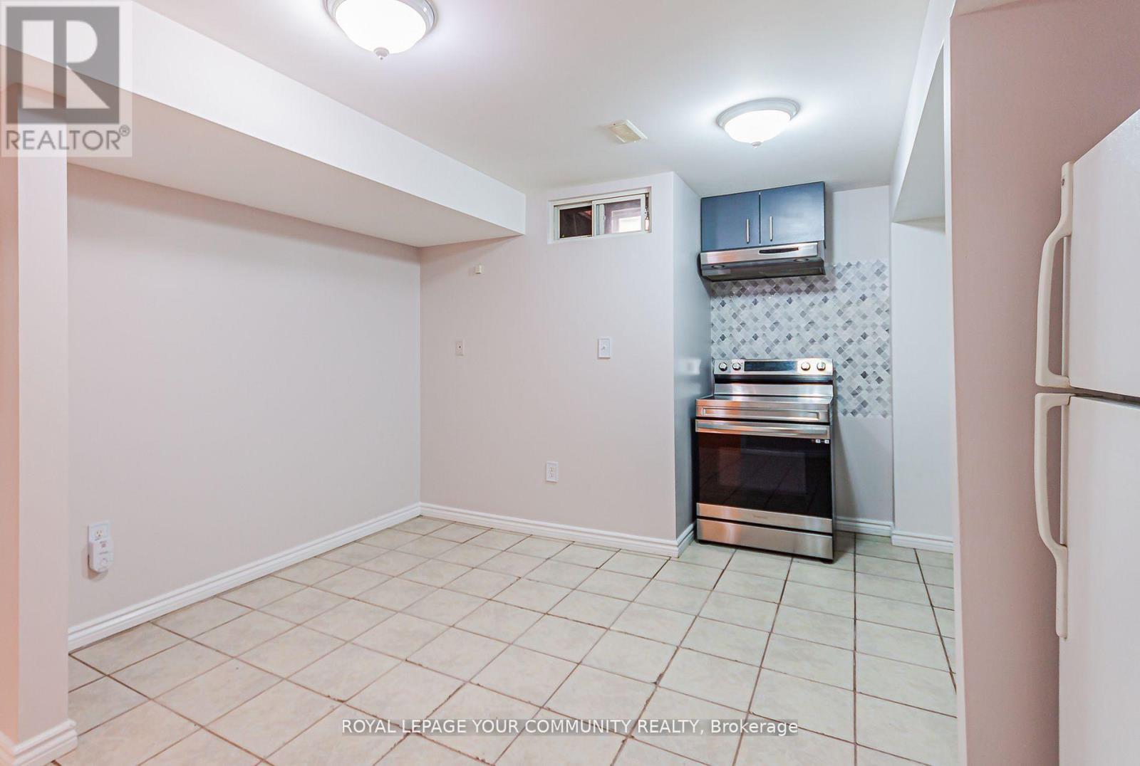 Basement - 6 Round Hill Court S, Markham, Ontario  L6B 0E1 - Photo 10 - N12701646