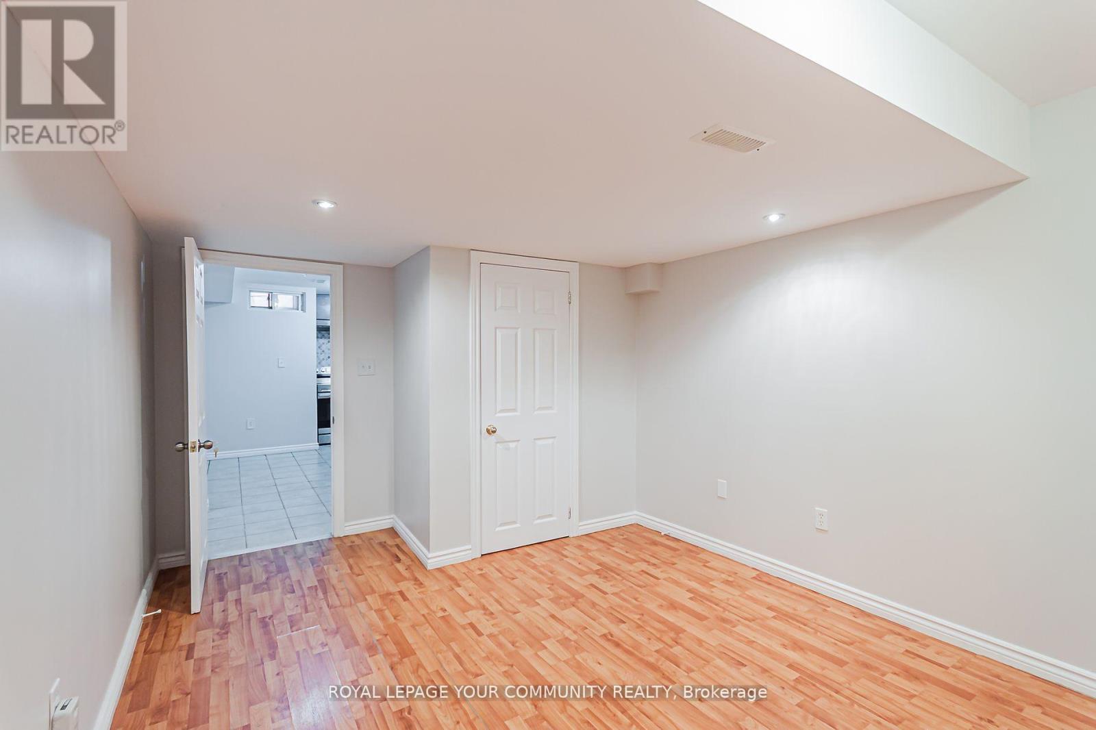 Basement - 6 Round Hill Court S, Markham, Ontario  L6B 0E1 - Photo 17 - N12701646