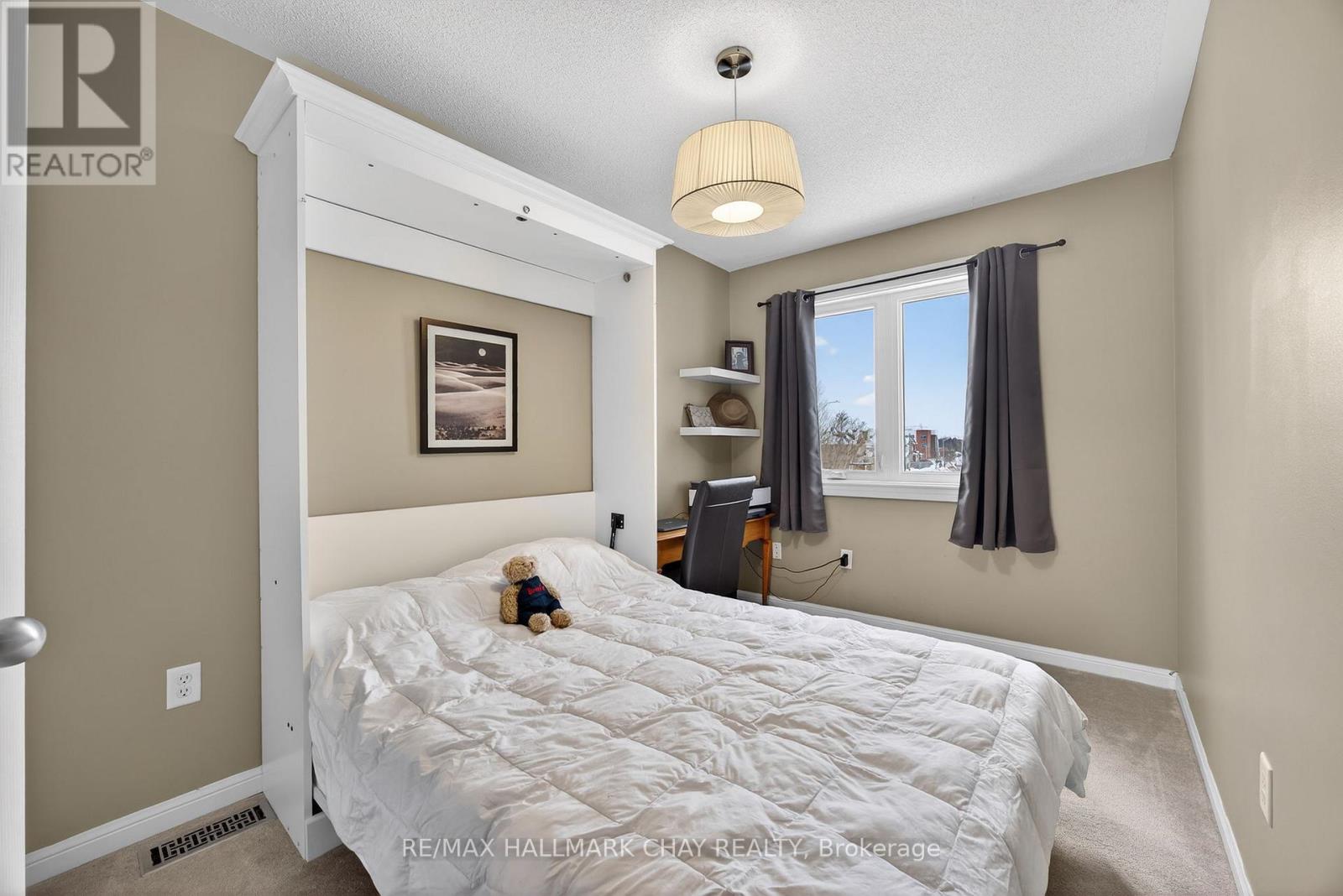 41 Winchester Terrace, Barrie, Ontario  L4M 0C8 - Photo 17 - S12701638