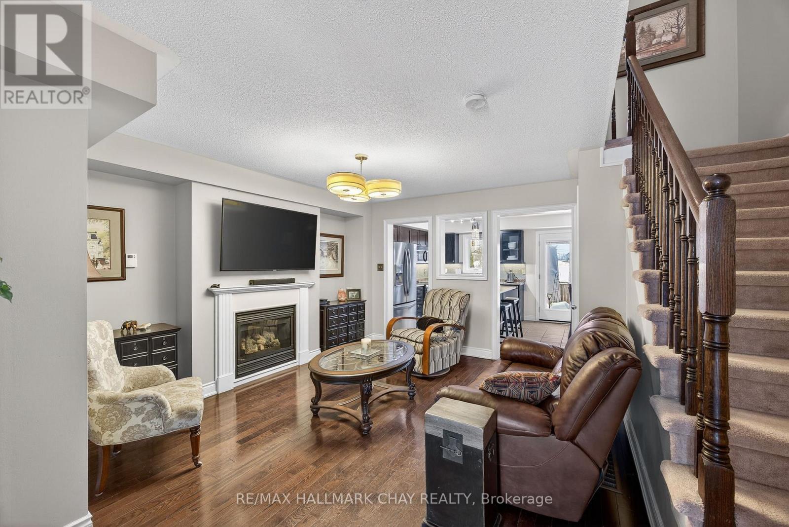 41 Winchester Terrace, Barrie, Ontario  L4M 0C8 - Photo 4 - S12701638