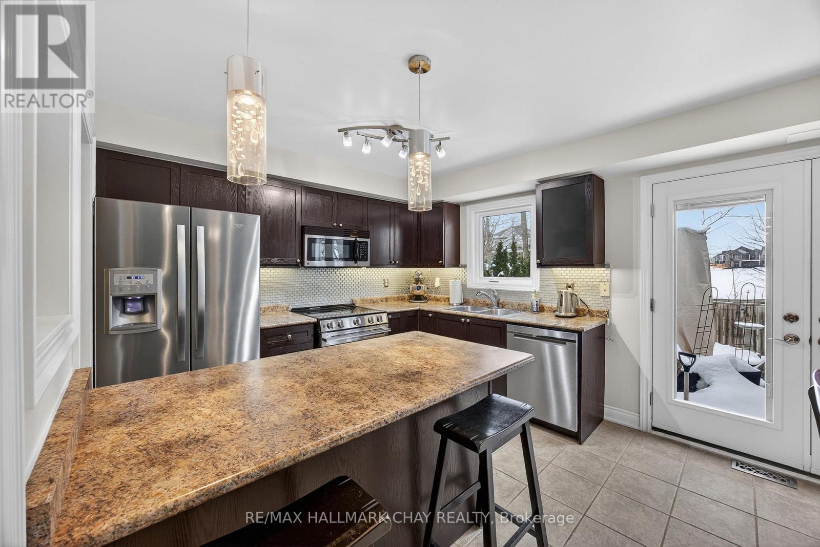 41 Winchester Terrace, Barrie, Ontario  L4M 0C8 - Photo 7 - S12701638