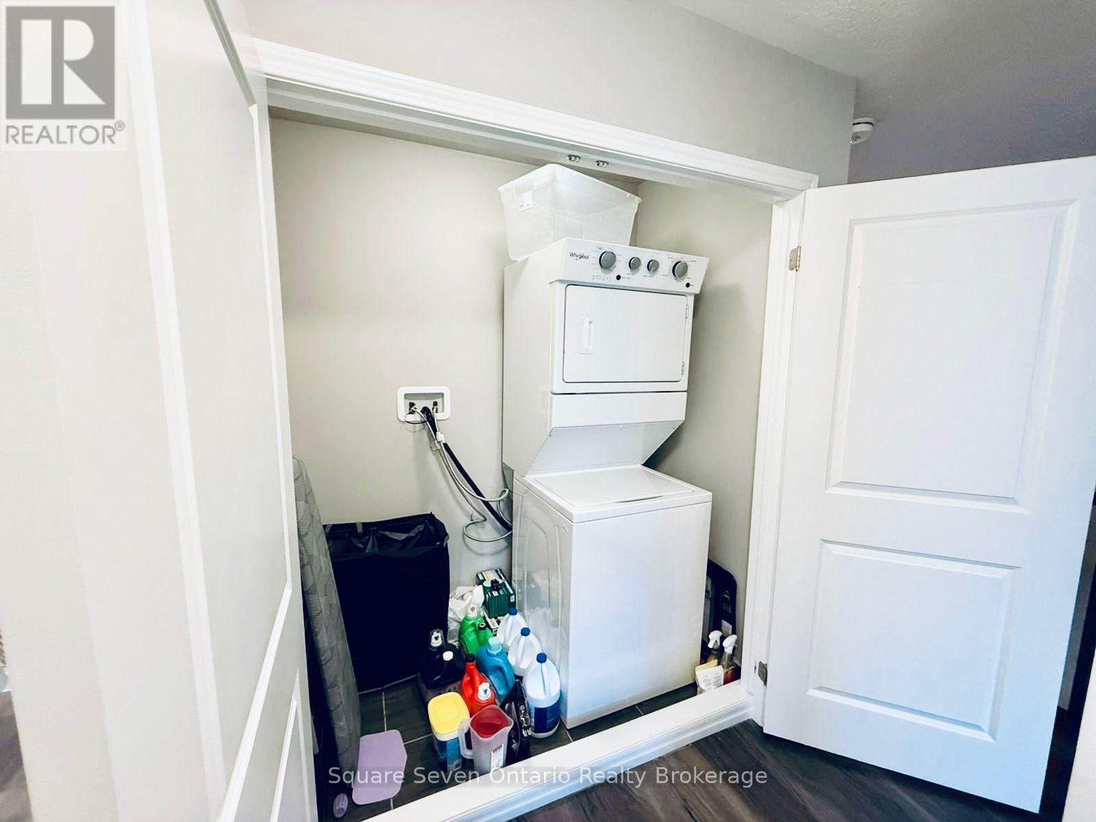 60 Kaitting Trail, Oakville, Ontario  L6M 5N5 - Photo 11 - W12701648