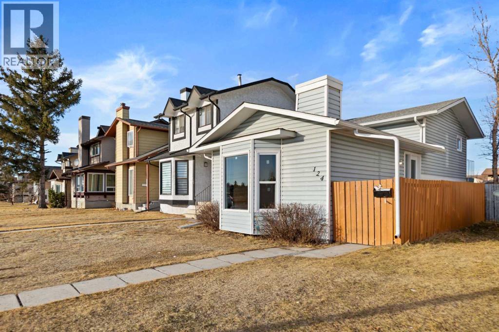 124 Falwood Crescent NE, calgary, Alberta