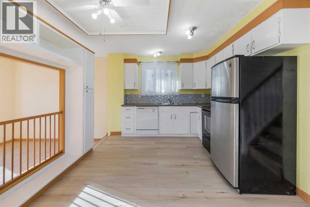 124 Falwood Crescent Ne, Calgary, Alberta  T3J 1E3 - Photo 11 - A2279618