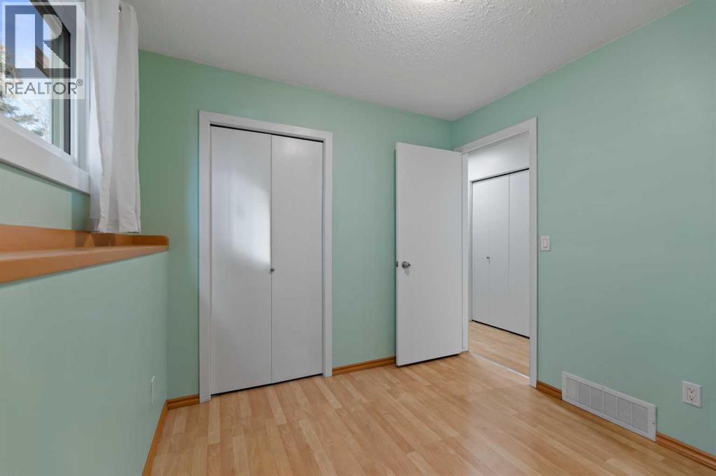 124 Falwood Crescent Ne, Calgary, Alberta  T3J 1E3 - Photo 21 - A2279618