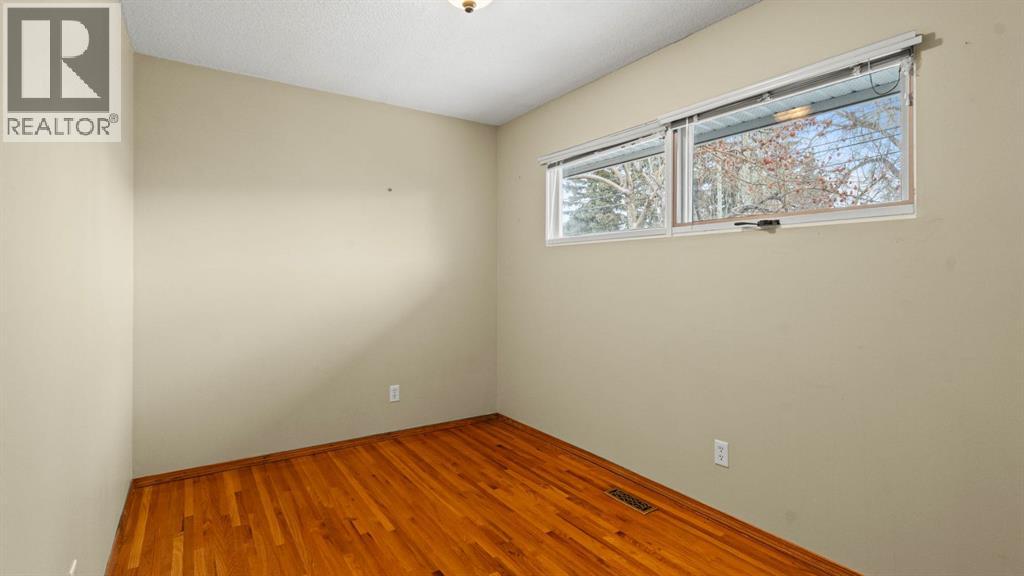928 120 Avenue Se, Calgary, Alberta  T2J 2K7 - Photo 22 - A2279401