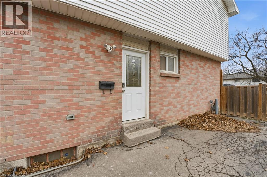 105 Rand Street, Stoney Creek, Ontario  L8J 1A7 - Photo 3 - 40798988