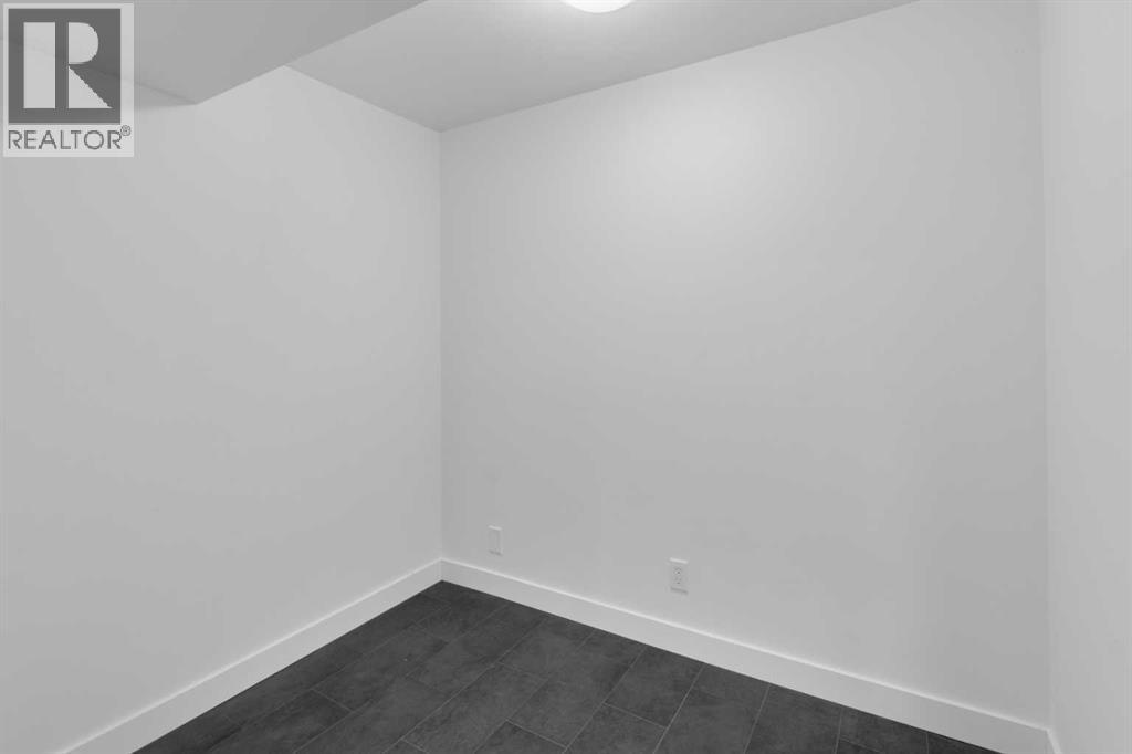 6312 Thorncliffe Drive Nw, Calgary, Alberta  T2K 3A7 - Photo 21 - A2278293