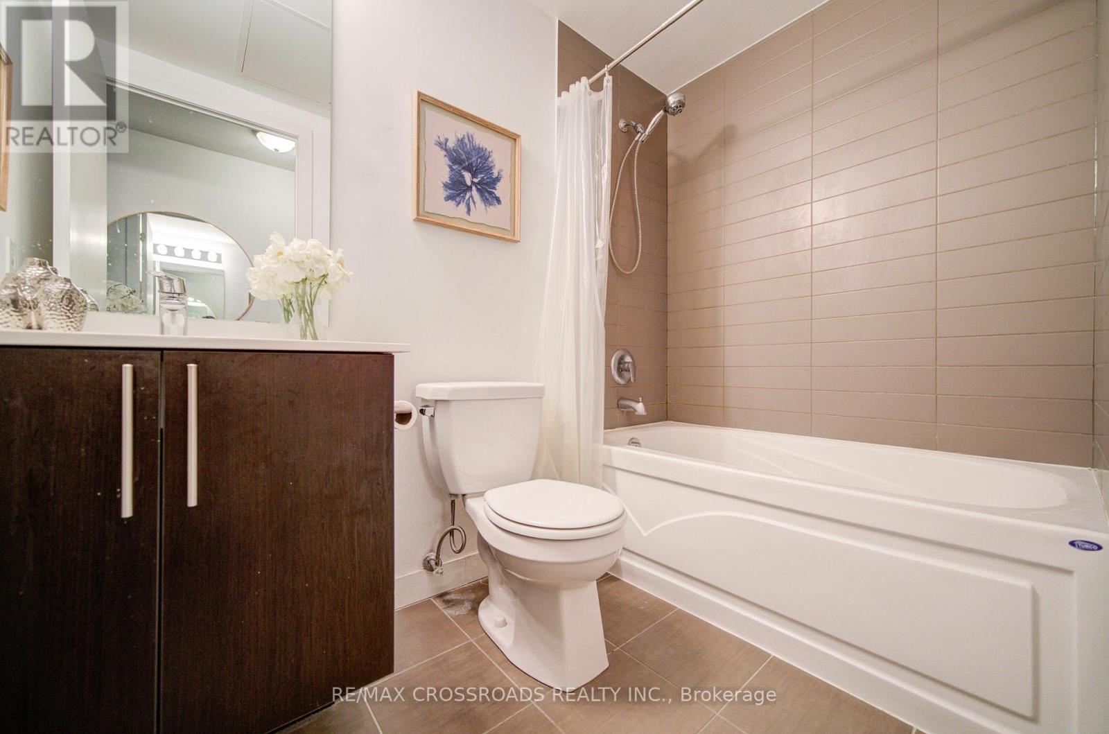 1301 - 60 Berwick Avenue, Toronto, Ontario  M5P 0A3 - Photo 17 - C12693018