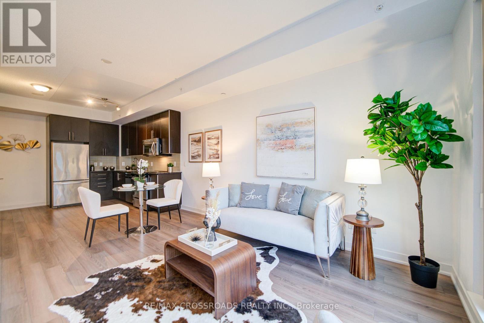 1301 - 60 Berwick Avenue, Toronto, Ontario  M5P 0A3 - Photo 11 - C12693018