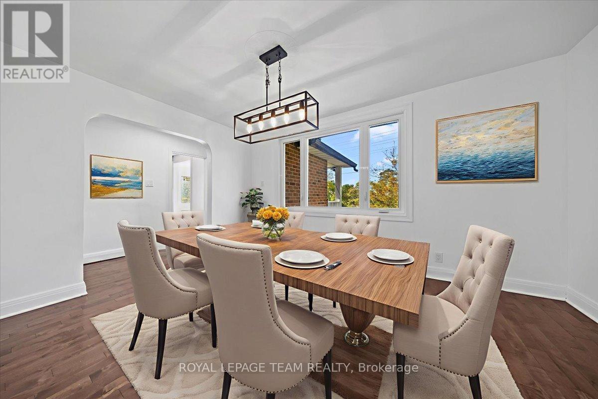 5410 Old Richmond Road, Ottawa, Ontario  K2R 1G7 - Photo 2 - X12701690