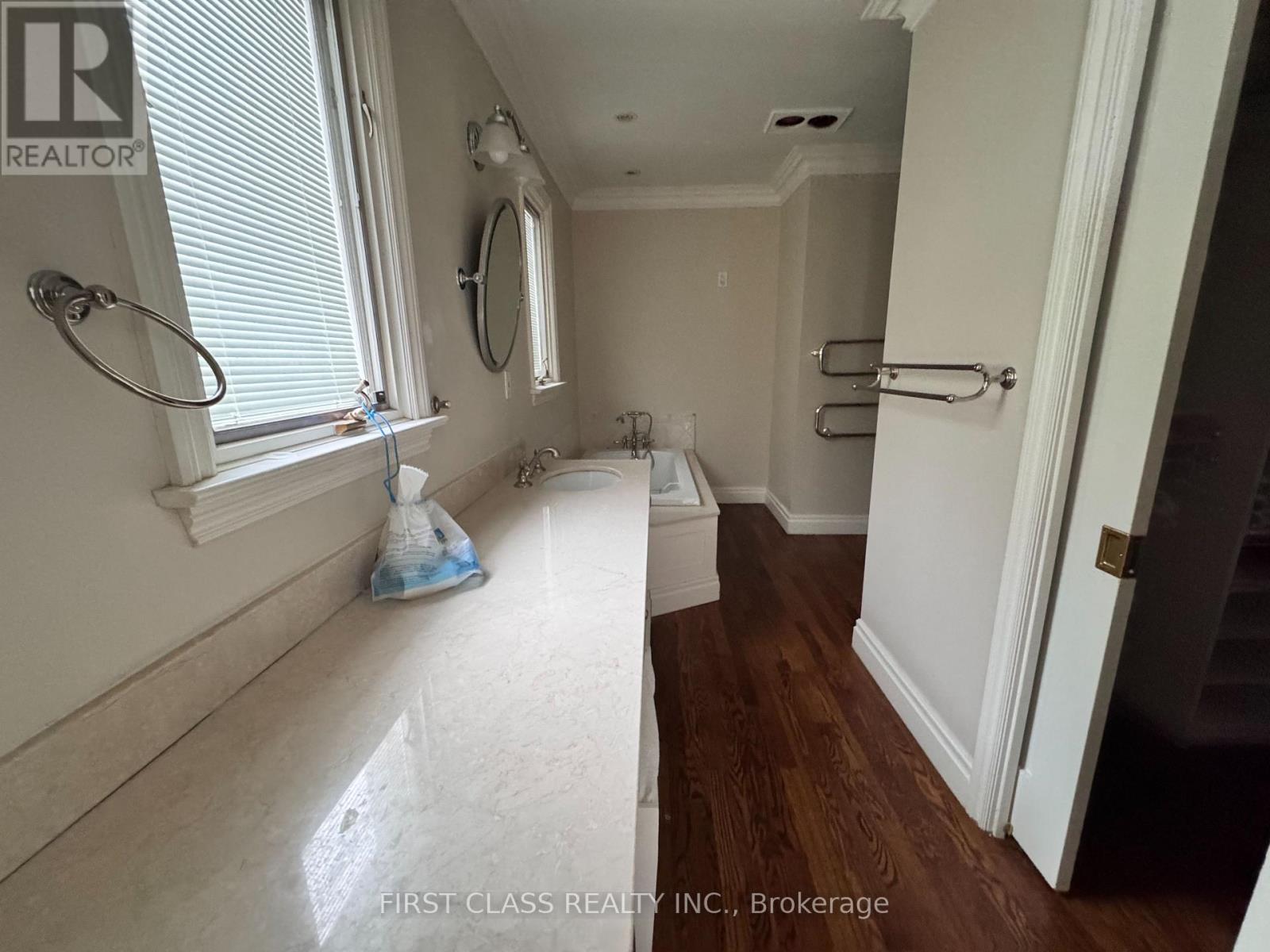 33 Apple Orchard Path, Markham, Ontario  L3T 3B5 - Photo 18 - N12692990