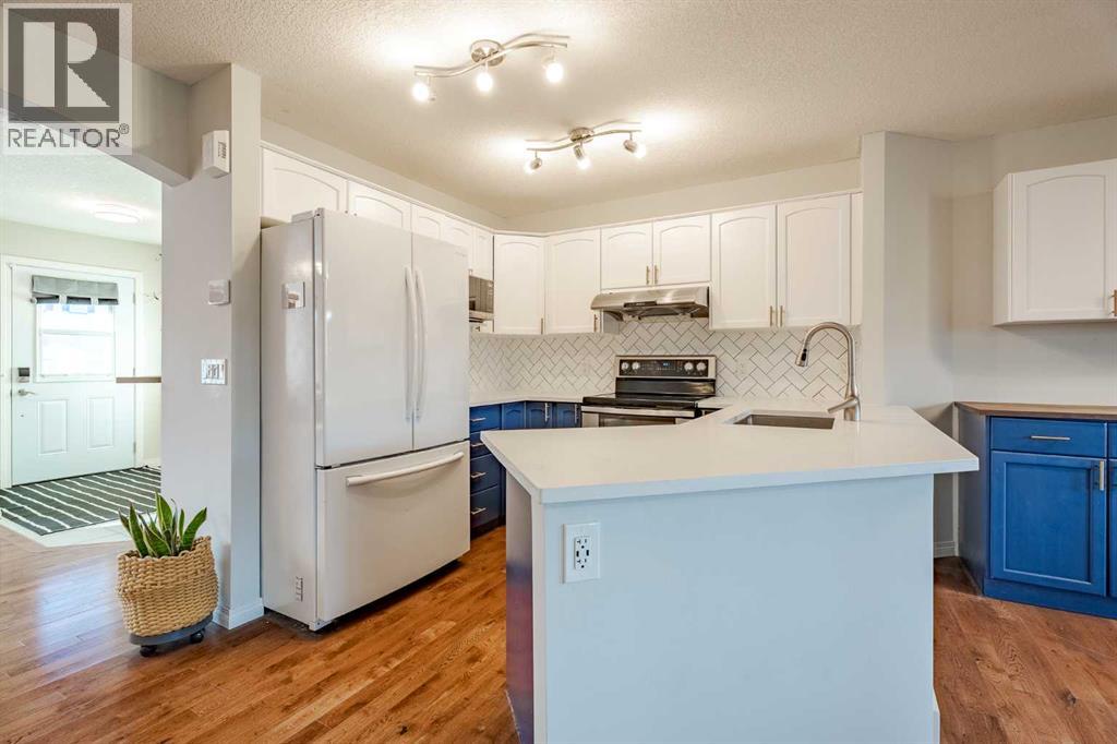 42 Bridlecrest Gardens Sw, Calgary, Alberta  T2Y 4Y4 - Photo 6 - A2278786