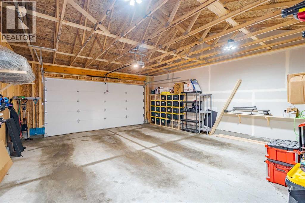 42 Bridlecrest Gardens Sw, Calgary, Alberta  T2Y 4Y4 - Photo 17 - A2278786