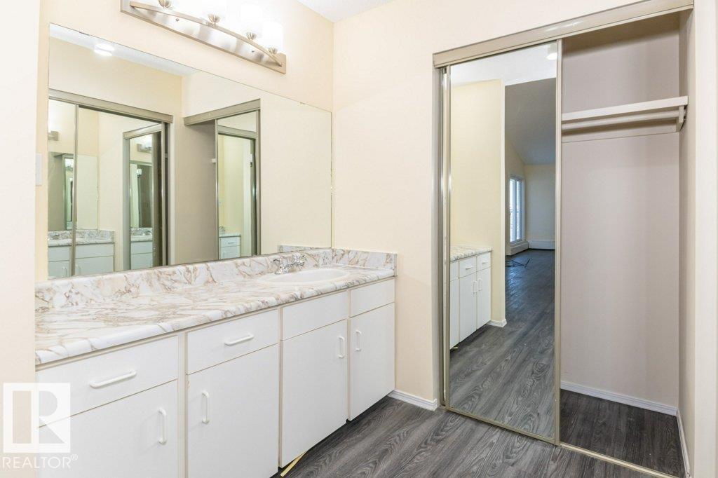 Unknown Address, ,    - Photo 17 - E4470211