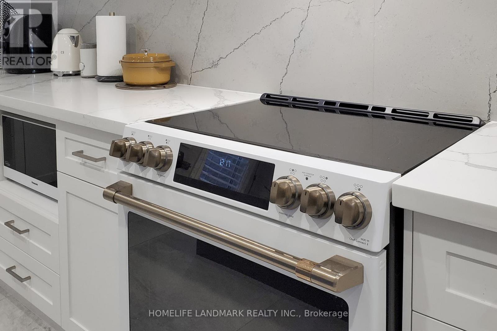 84 Ellerslie Avenue, Toronto, Ontario  M2N 1X8 - Photo 13 - C12701686