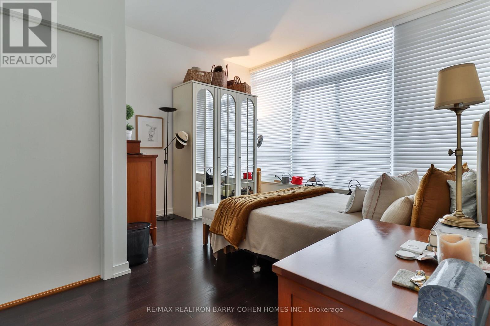 Ph3 - 2 Bellefair Avenue, Toronto, Ontario  M4L 3T8 - Photo 13 - E12701658