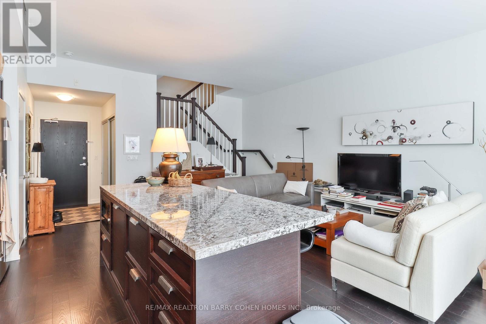 Ph3 - 2 Bellefair Avenue, Toronto, Ontario  M4L 3T8 - Photo 4 - E12701658