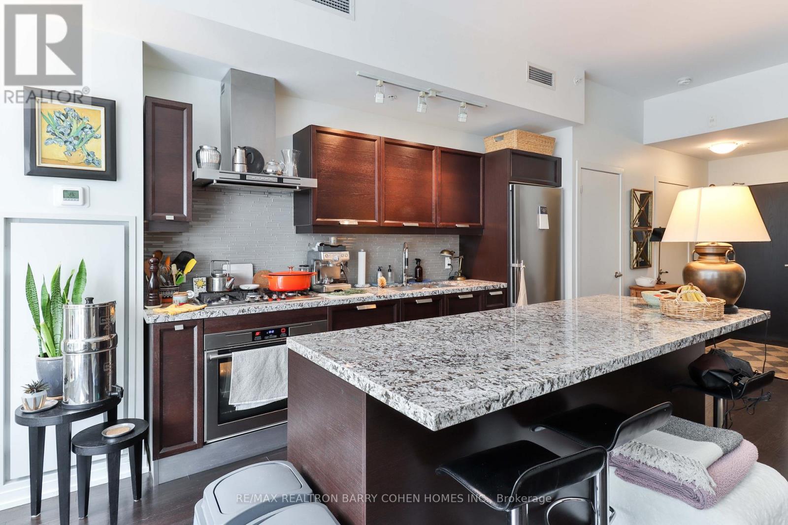 Ph3 - 2 Bellefair Avenue, Toronto, Ontario  M4L 3T8 - Photo 5 - E12701658