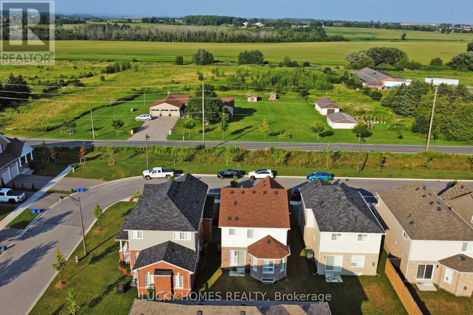 1502 DUNEDIN CRESCENT, Oshawa, Ontario