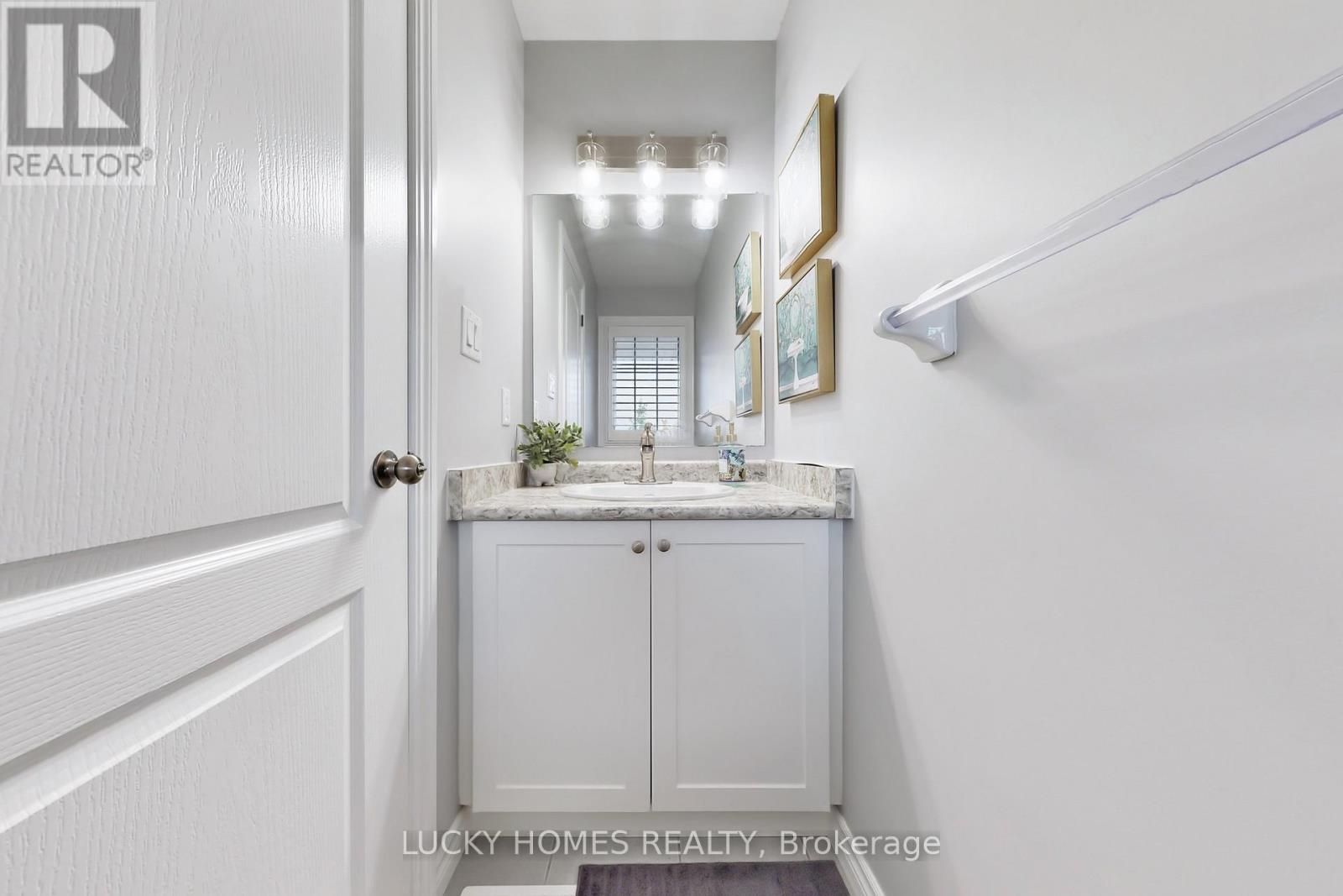 1502 Dunedin Crescent, Oshawa, Ontario  L1K 0T9 - Photo 17 - E12701678