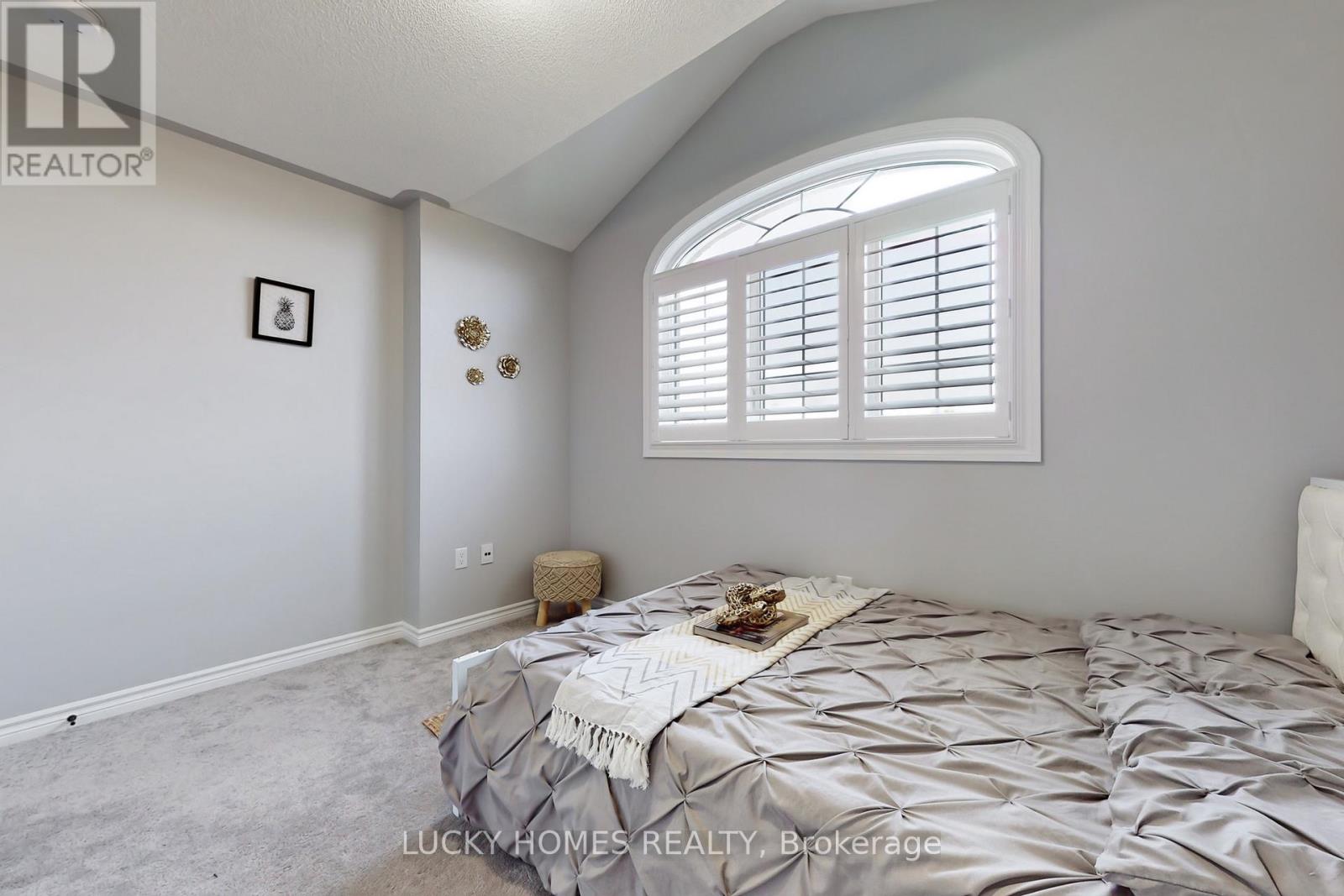 1502 Dunedin Crescent, Oshawa, Ontario  L1K 0T9 - Photo 33 - E12701678