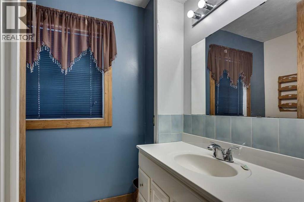 B, 25002 Highway 12, Rural Lacombe County, Alberta  T0C 0Y0 - Photo 25 - A2277947