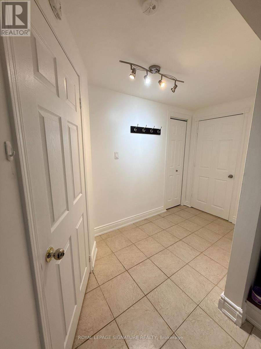 Basement - 6359 Plowmans Heath, Mississauga, Ontario  L5N 3W1 - Photo 2 - W12630496