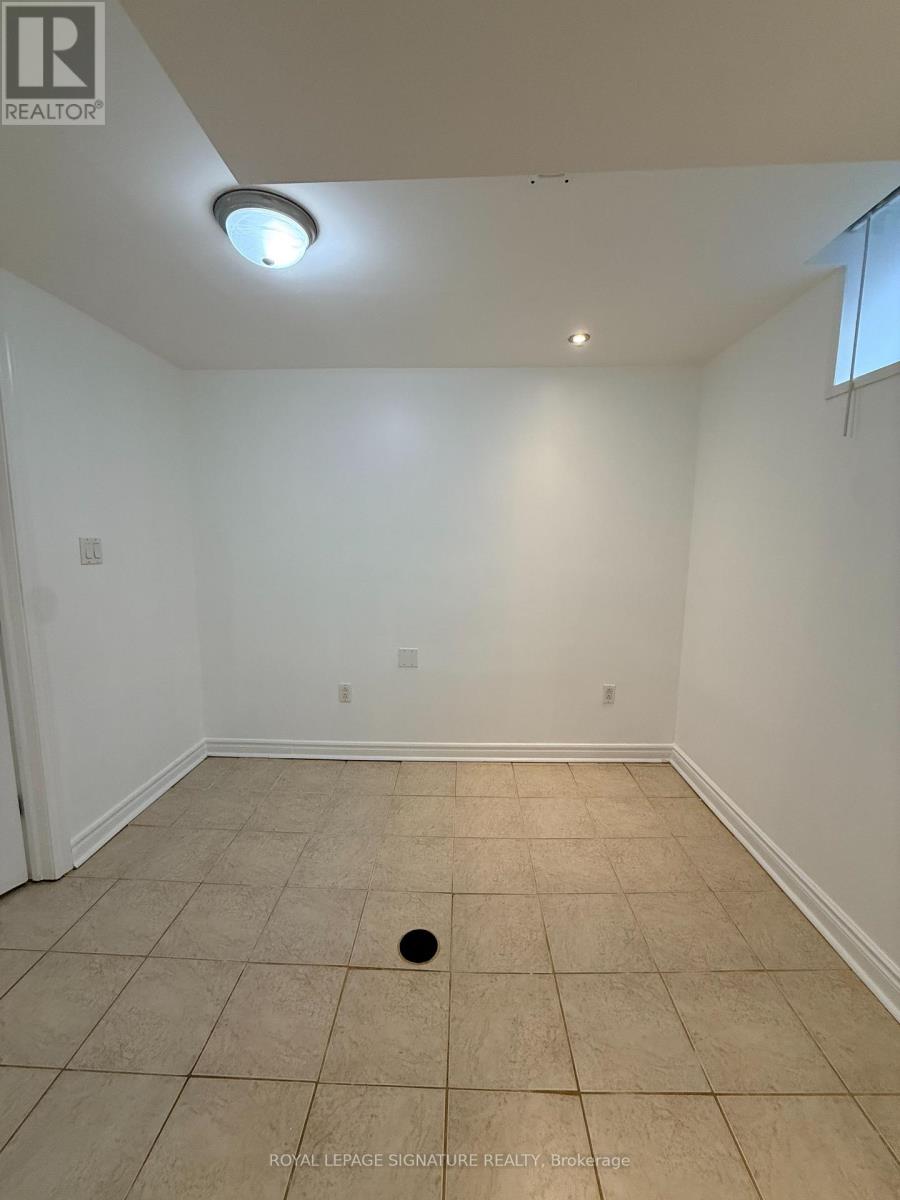 Basement - 6359 Plowmans Heath, Mississauga, Ontario  L5N 3W1 - Photo 8 - W12630496