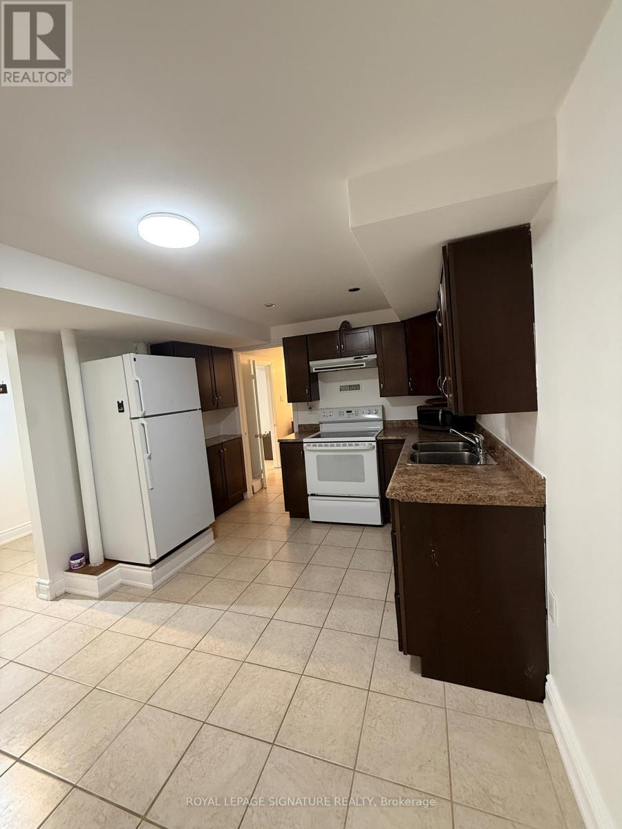 Basement - 6359 Plowmans Heath, Mississauga, Ontario  L5N 3W1 - Photo 5 - W12630496