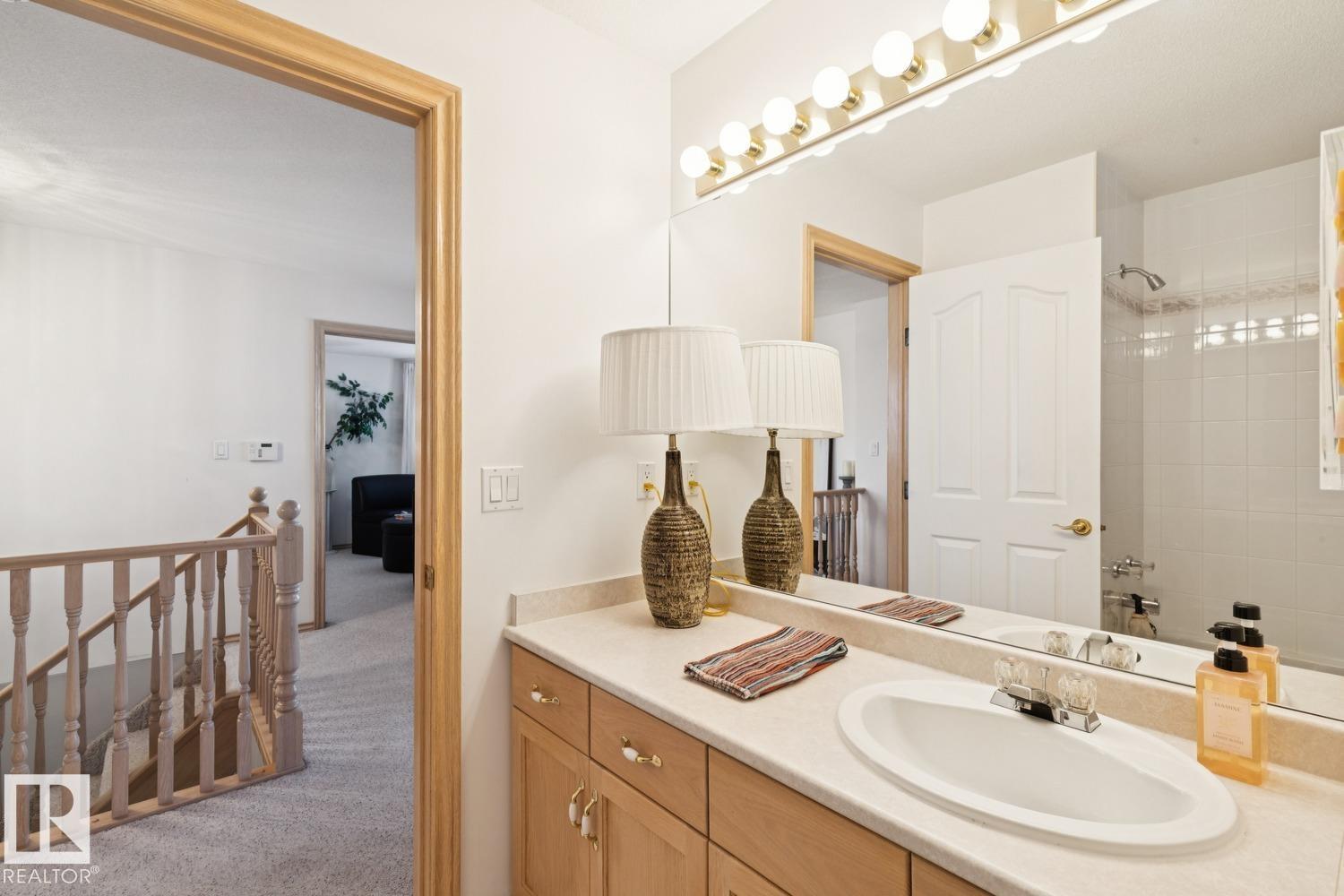 8617 158a Av Nw, Edmonton, Alberta  T5Z 3B7 - Photo 37 - E4470212