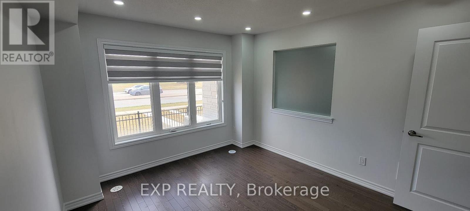 Lower - 25 Gemma Place, Brampton, Ontario  L6Z 0J5 - Photo 4 - W12701476