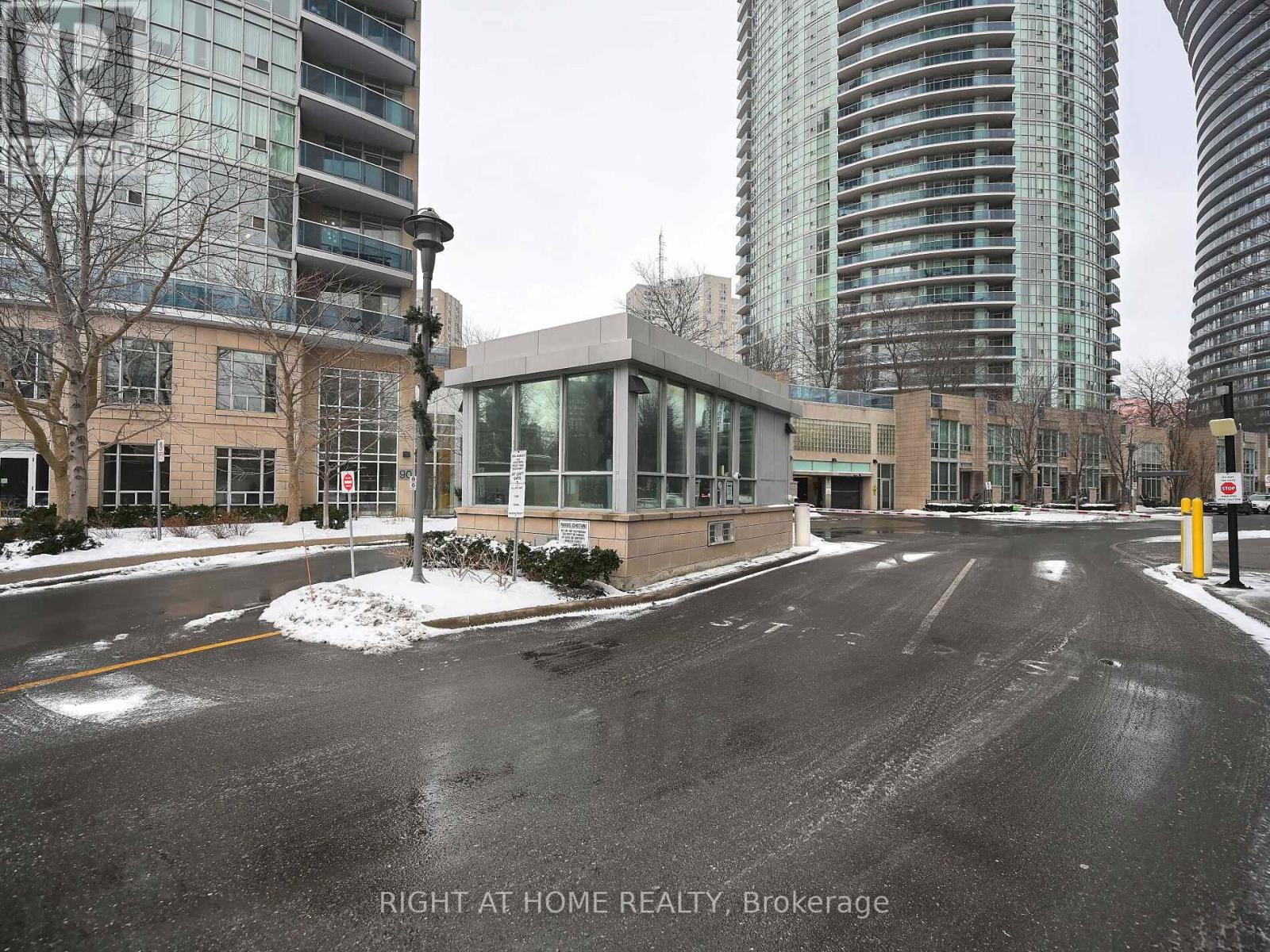 908 - 90 ABSOLUTE AVENUE, Mississauga, Ontario