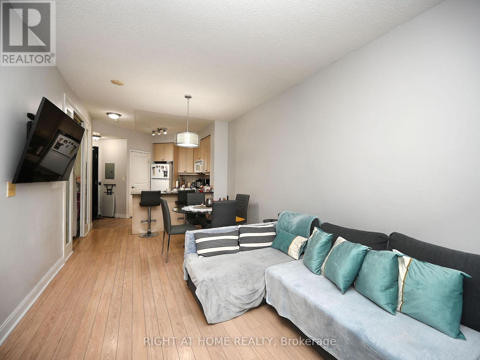 908 - 90 Absolute Avenue, Mississauga, Ontario  L4Z 0A3 - Photo 8 - W12701662