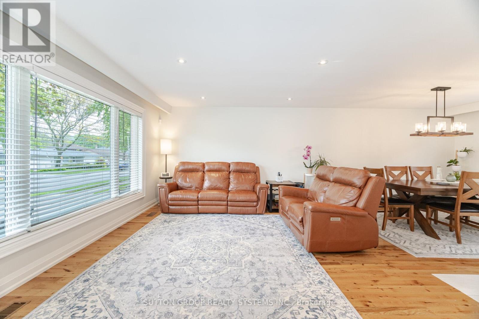 175 Connaught Crescent, Caledon, Ontario  L7E 2S8 - Photo 13 - W12701664