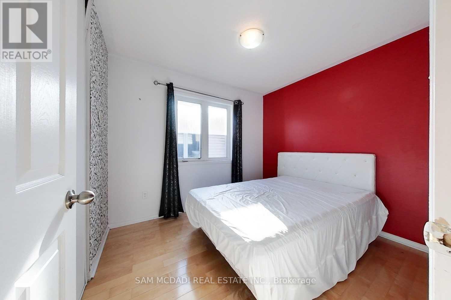 5940 Ridgecrest Trail, Mississauga, Ontario  L5V 2T4 - Photo 14 - W12701666